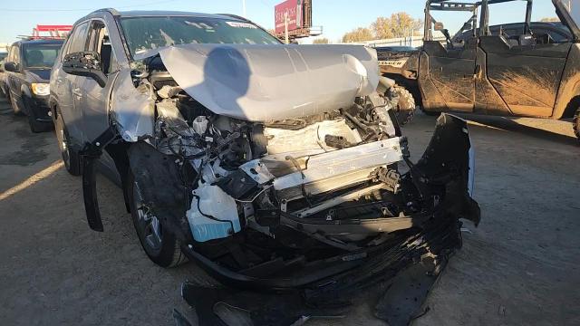 2025 Toyota Rav4 Le VIN: JTMLWRFV2SD330463 Lot: 92571205