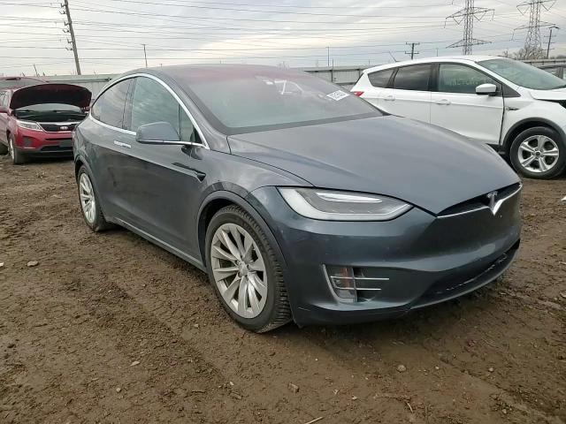 2016 Tesla Model X VIN: 5YJXCDE2XGF030366 Lot: 92515505