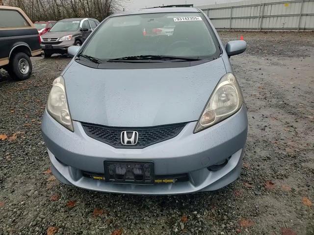 2011 Honda Fit Sport VIN: JHMGE8H55BC025801 Lot: 93142355
