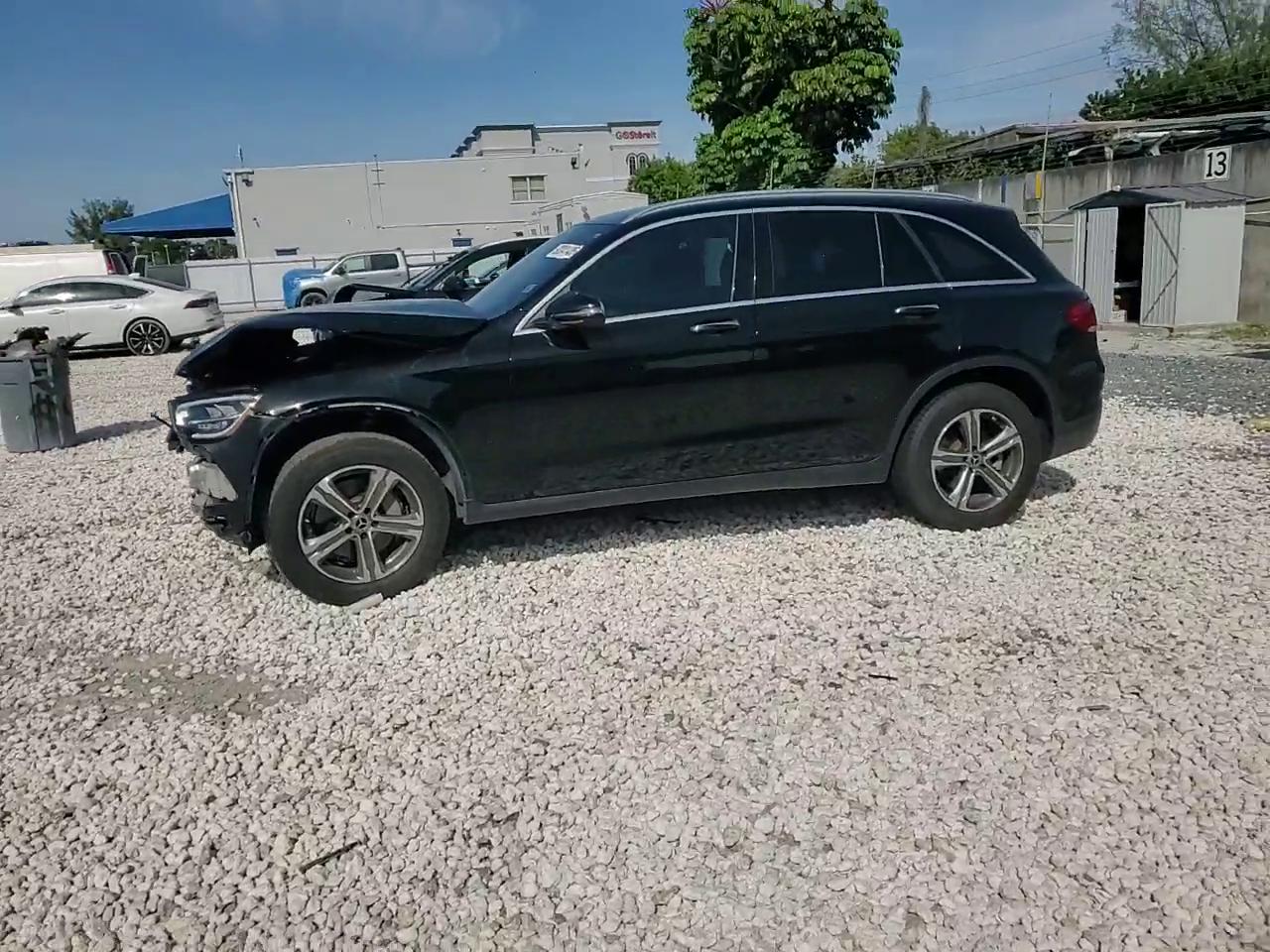 Фото: W1N0G8DB9MV264650