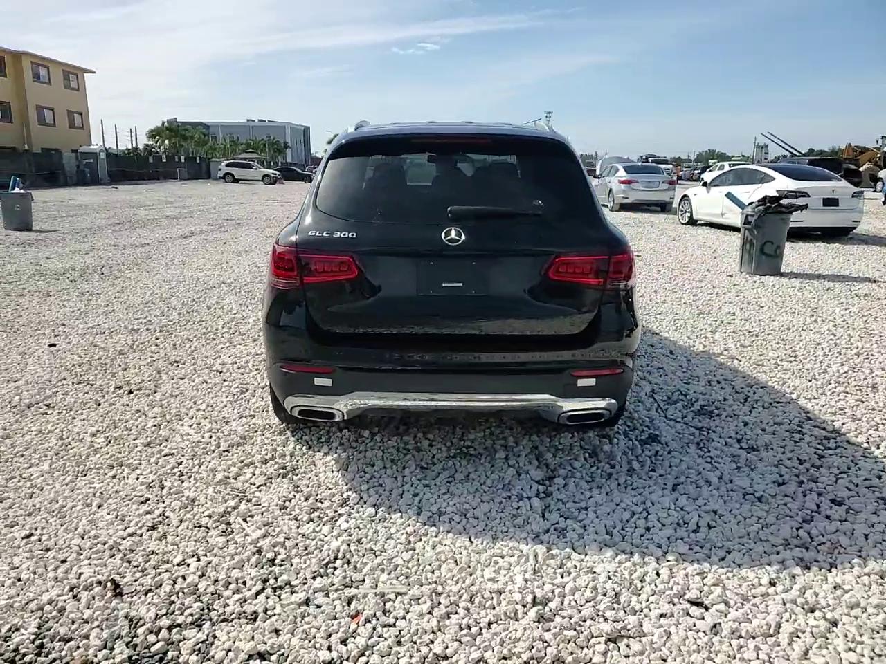 Фото: W1N0G8DB9MV264650