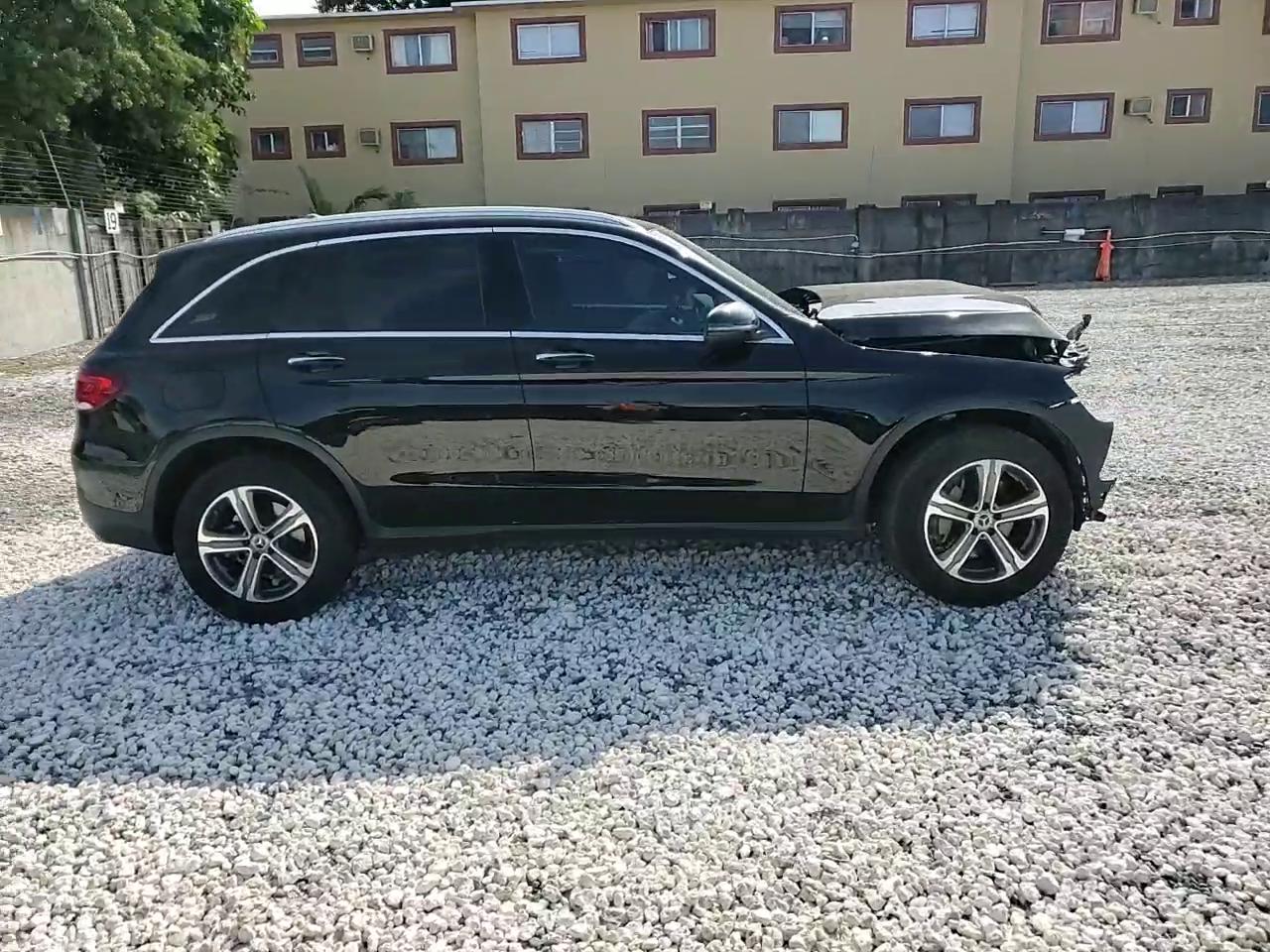 Фото: W1N0G8DB9MV264650