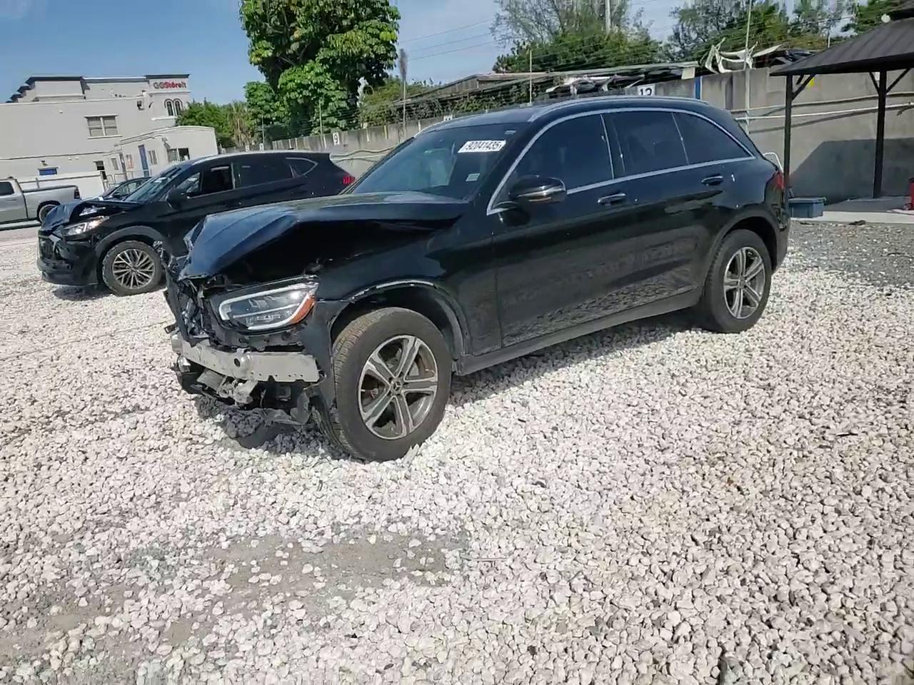 Фото: W1N0G8DB9MV264650