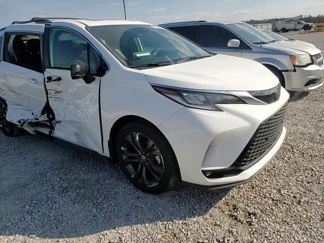 2022 Toyota Sienna Xse VIN: 5TDXRKEC8NS093678 Lot: 92394915