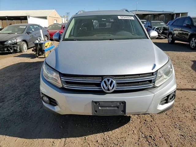 2013 Volkswagen Tiguan S VIN: WVGAV3AX6DW621213 Lot: 92944225