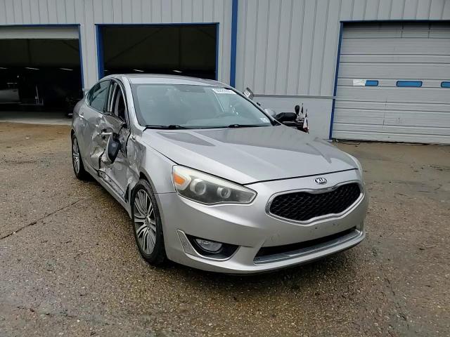 2015 Kia Cadenza Premium VIN: KNALN4D75F5178850 Lot: 90829305