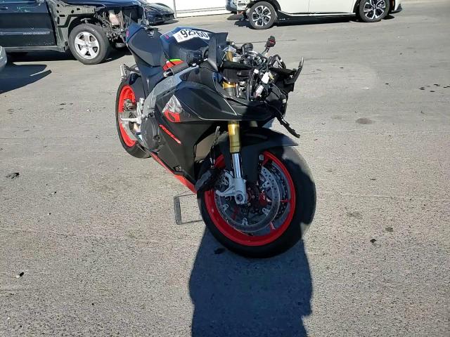 2024 Aprilia Rsv4 1100 VIN: ZD4KYUA08RS000910 Lot: 92260435