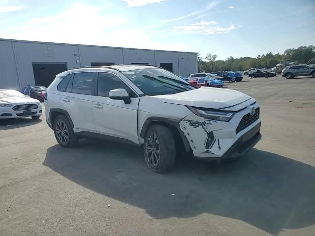 2022 Toyota Rav4 Xle Premium VIN: JTMB6RFV3ND076293 Lot: 93890195