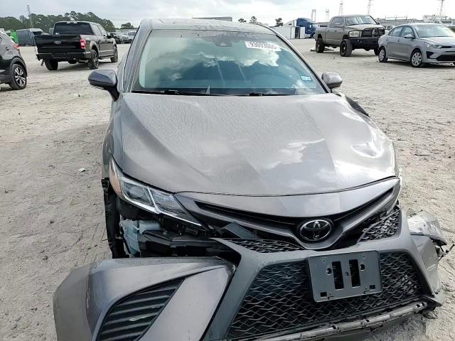 2018 Toyota Camry L VIN: 4T1B11HK7JU014095 Lot: 93093005