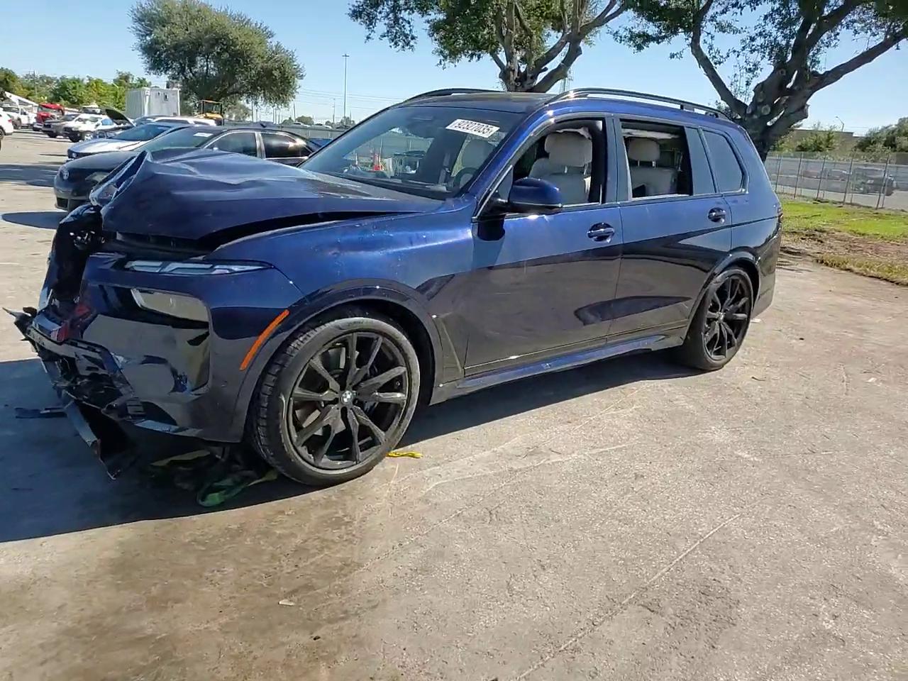 Фото: 5UX23EM01T9136806