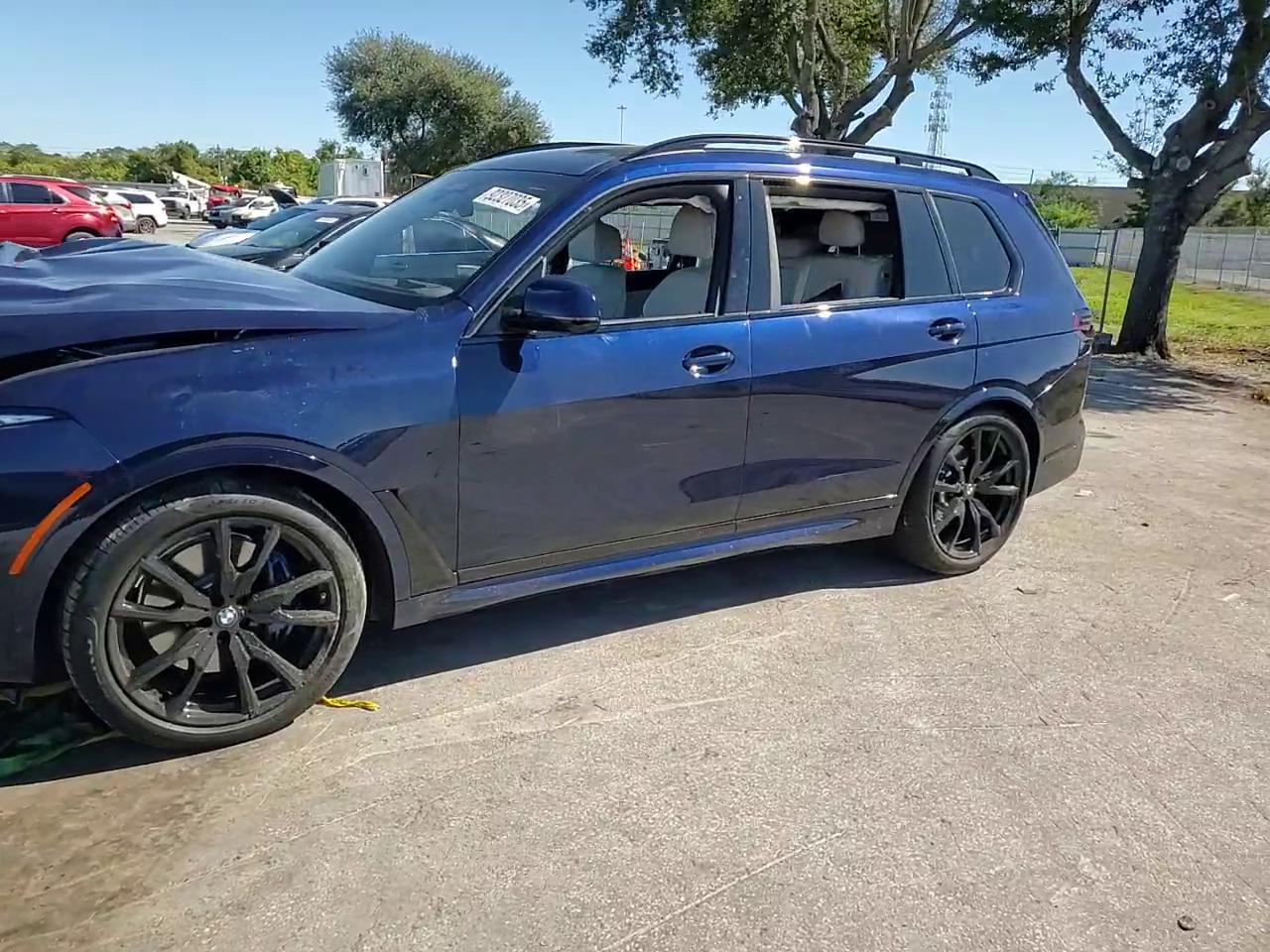 Фото: 5UX23EM01T9136806