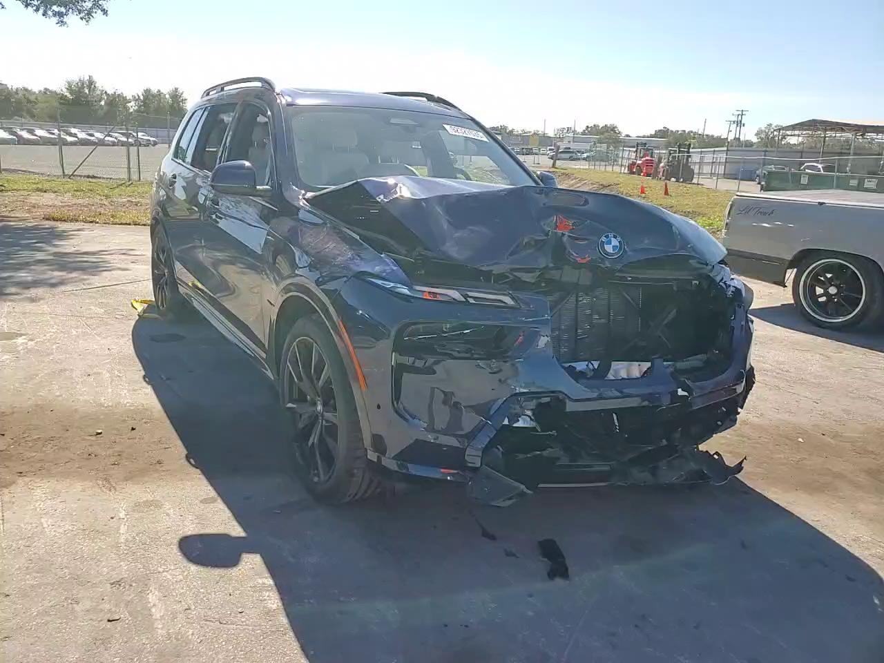 Фото: 5UX23EM01T9136806