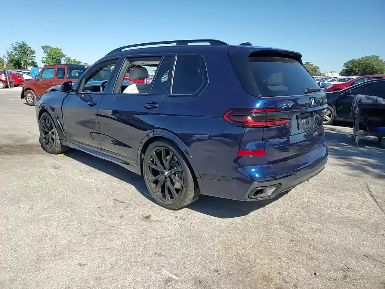 Фото: 5UX23EM01T9136806