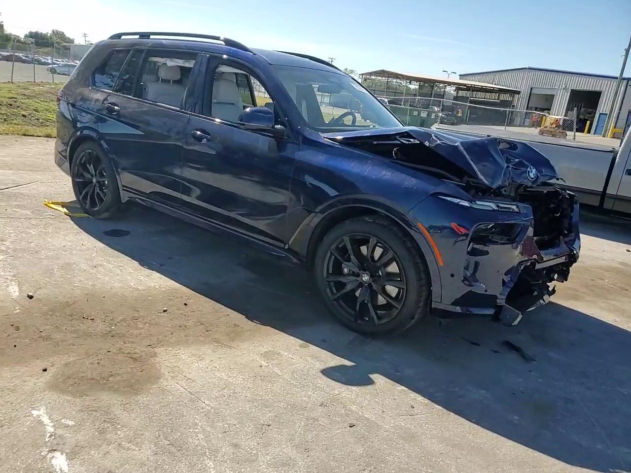 Фото: 5UX23EM01T9136806