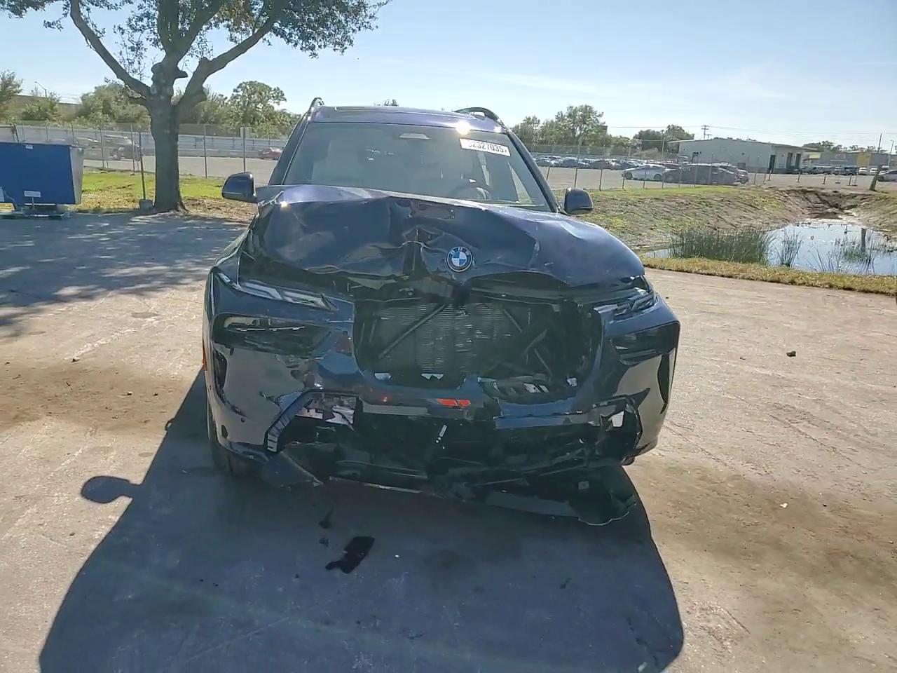 Фото: 5UX23EM01T9136806