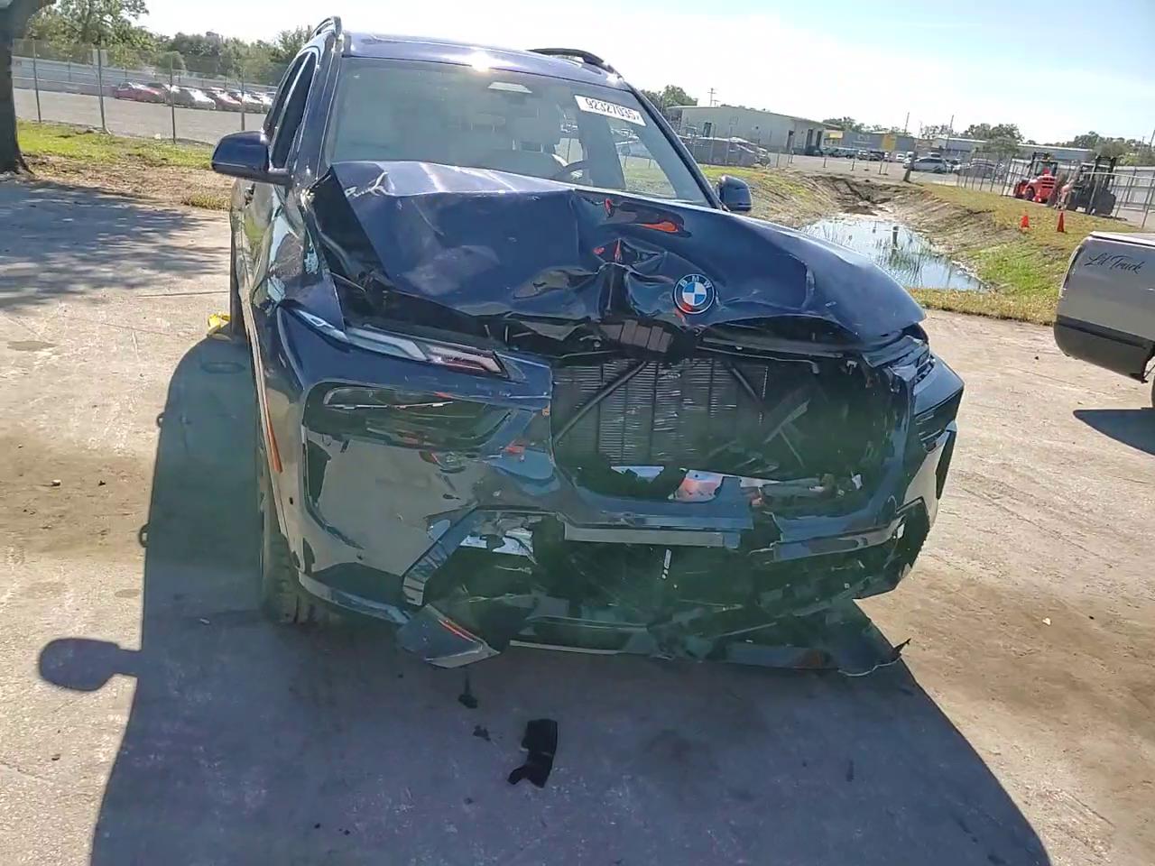 Фото: 5UX23EM01T9136806