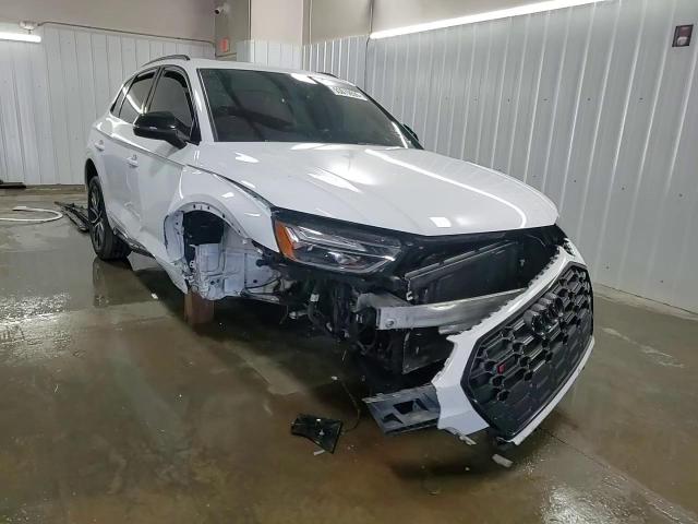 2021 Audi Sq5 Premium Plus VIN: WA1B4AFY1M2095723 Lot: 93079935