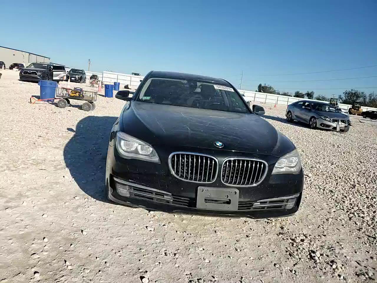 Фото: WBAYF8C55ED141764