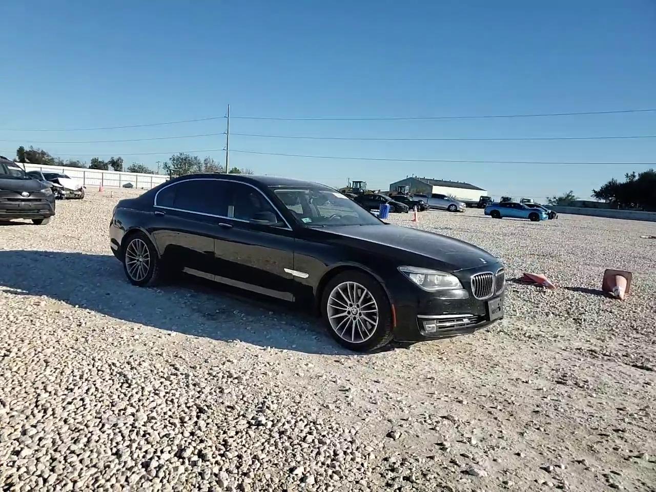 Фото: WBAYF8C55ED141764