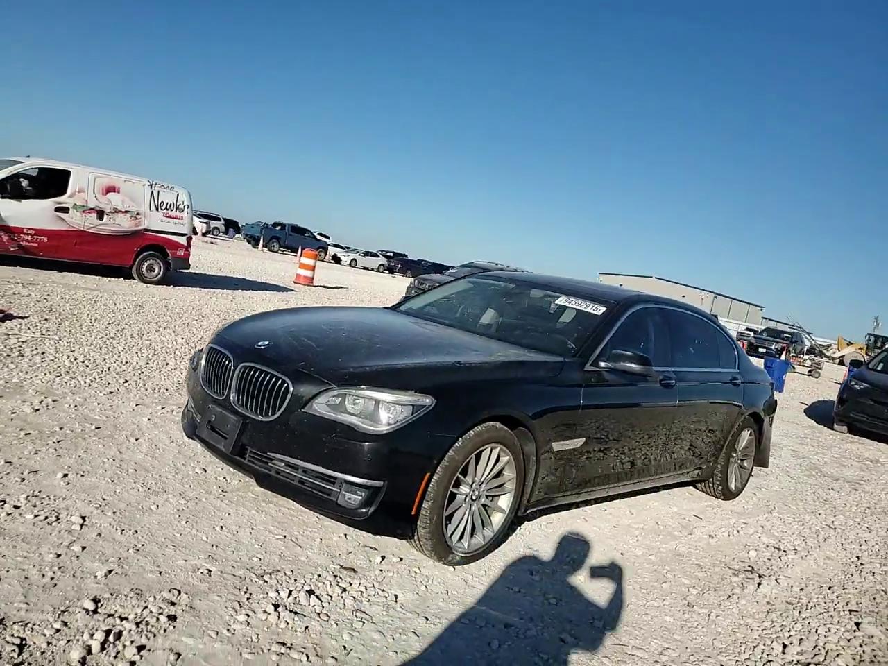 Фото: WBAYF8C55ED141764