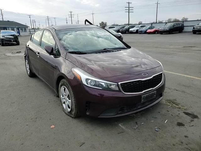 2017 Kia Forte Lx VIN: 3KPFL4A71HE067102 Lot: 93711435