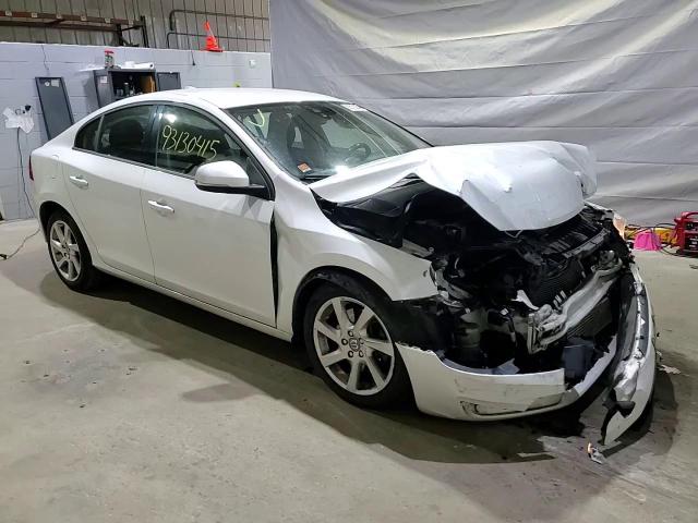 2015 Volvo S60 VIN: YV1612TJ5F1352284 Lot: 93130415