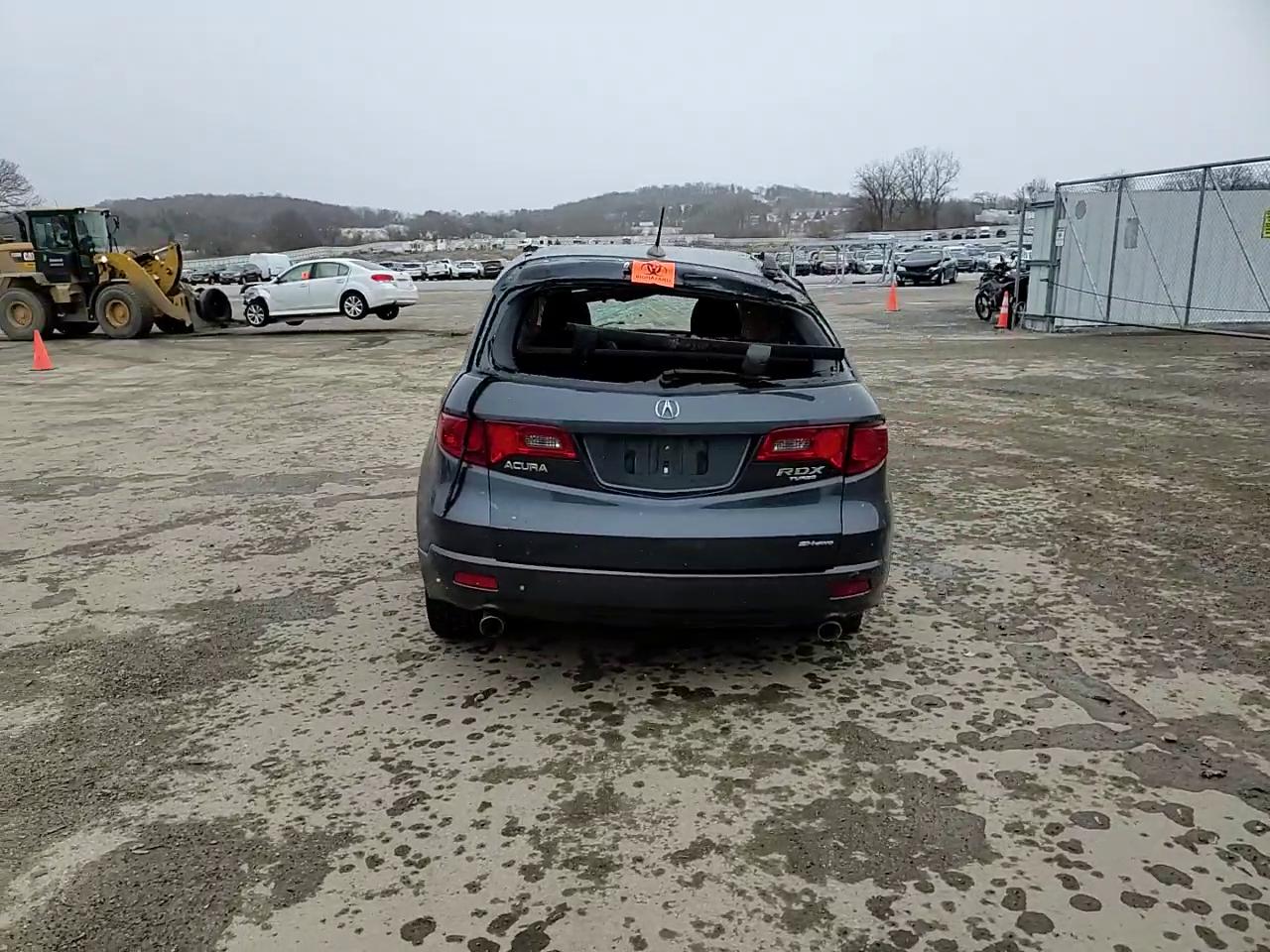 Фото: 5J8TB185X7A002812