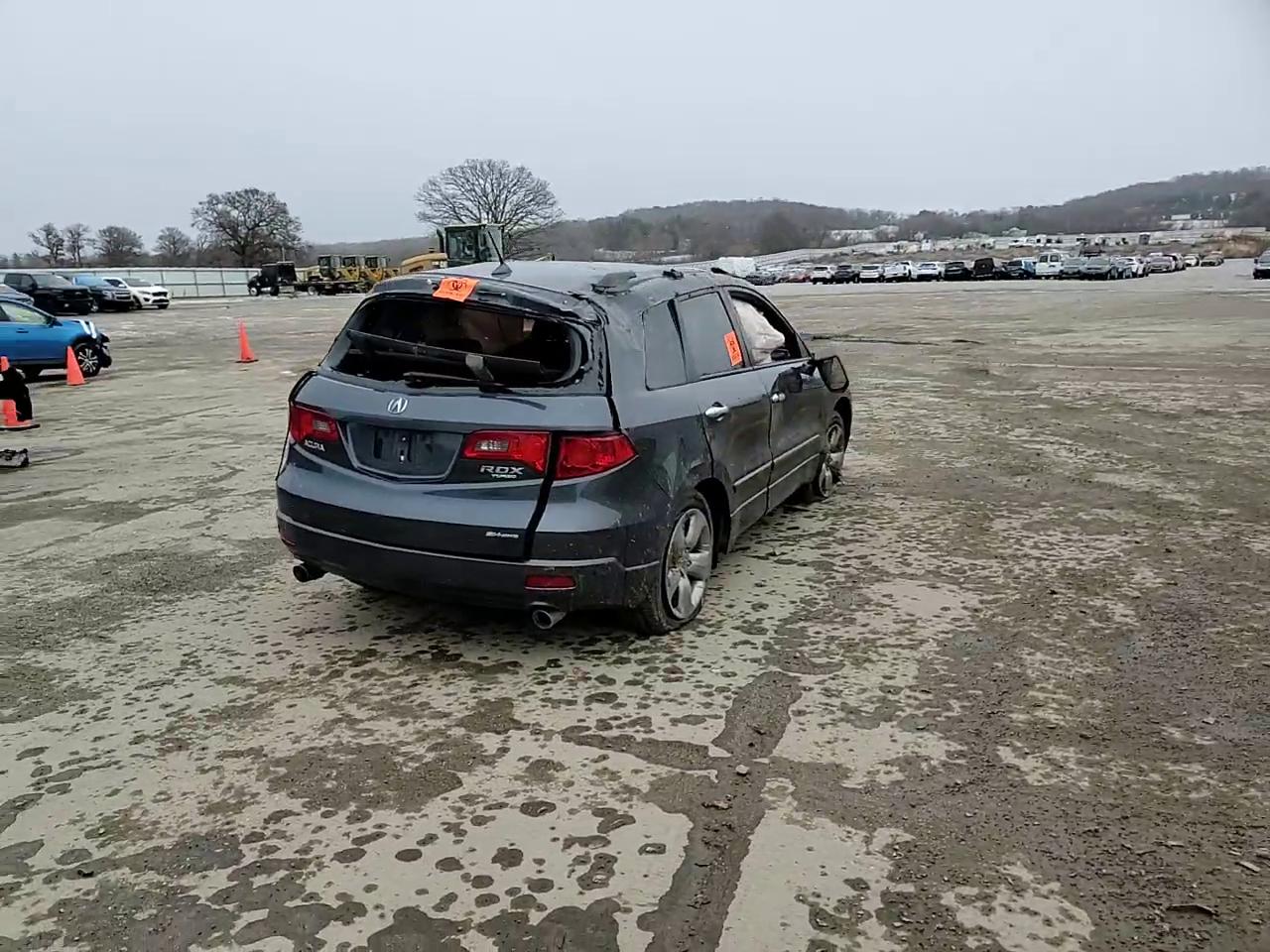 Фото: 5J8TB185X7A002812