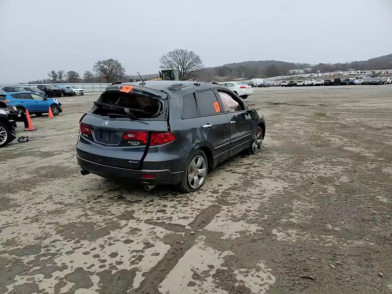 Фото: 5J8TB185X7A002812