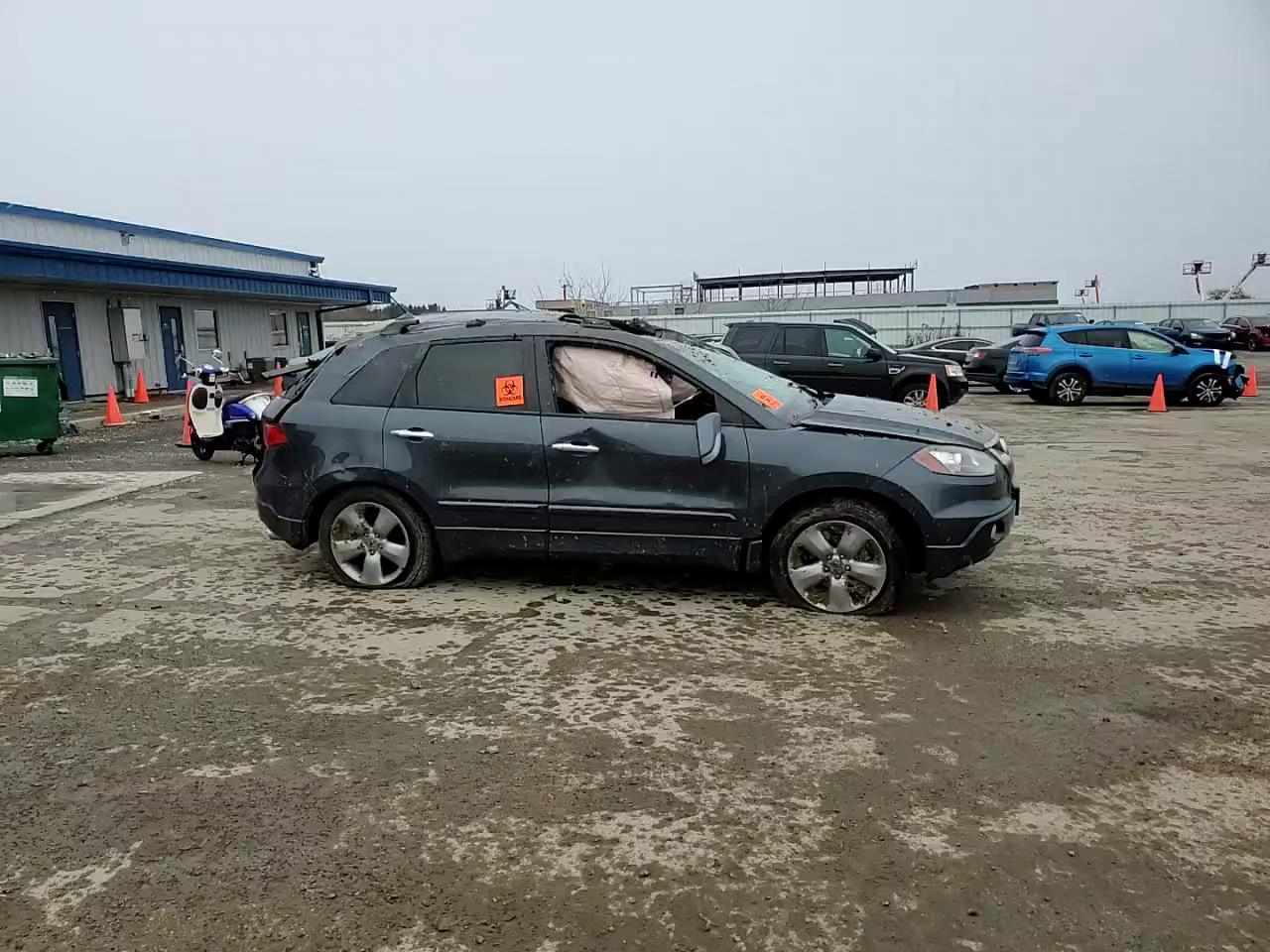 Фото: 5J8TB185X7A002812