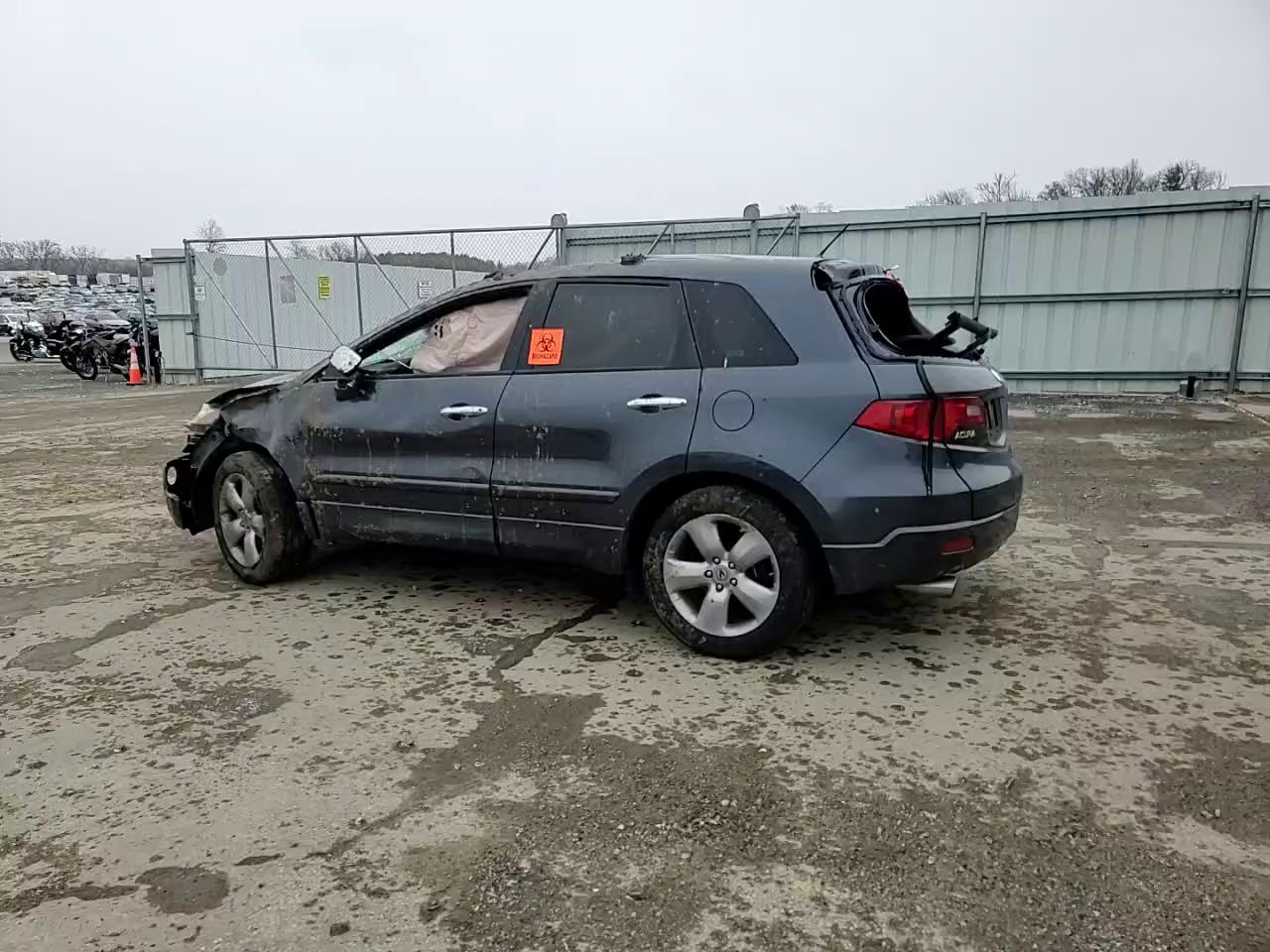 Фото: 5J8TB185X7A002812