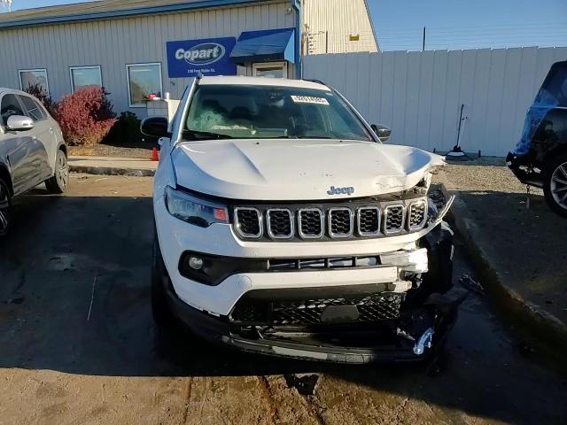 2025 Jeep Compass Latitude VIN: 3C4NJDBN0ST554163 Lot: 92614985