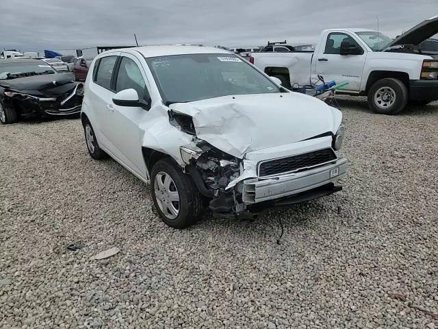 2015 Chevrolet Sonic Ls VIN: 1G1JA6SG9F4186081 Lot: 93904085