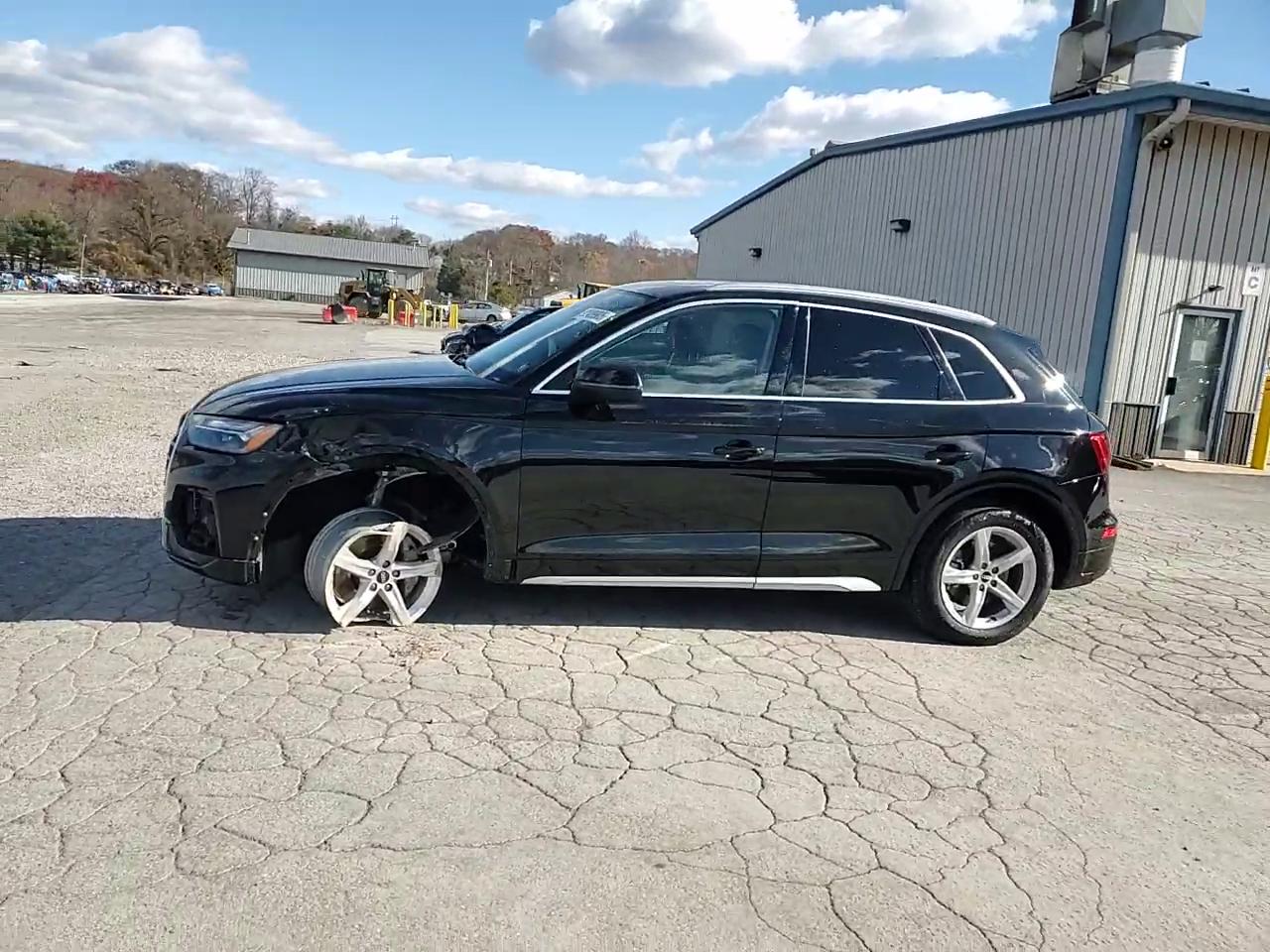 Фото: WA1AAAFY4M2055074