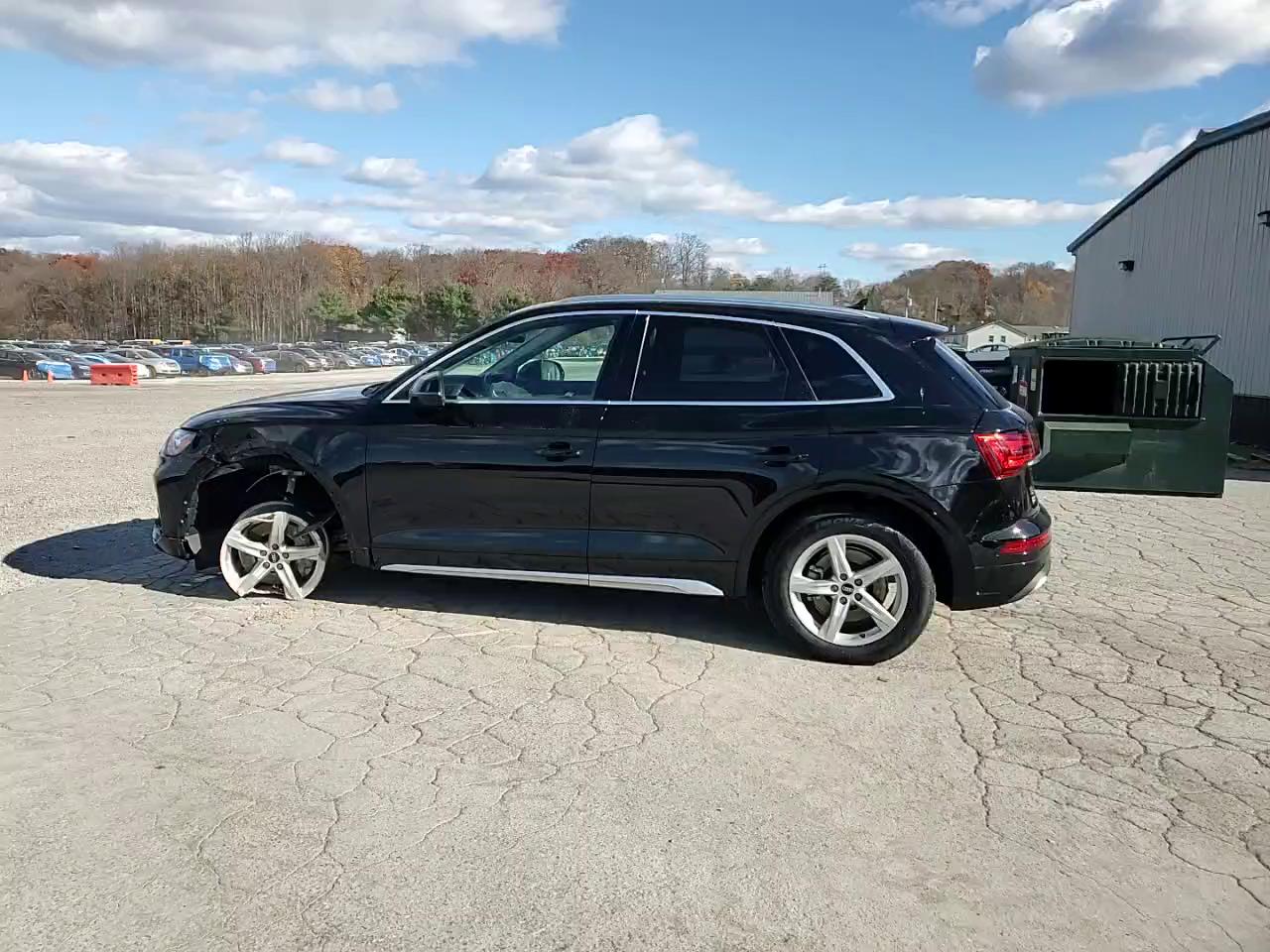 Фото: WA1AAAFY4M2055074