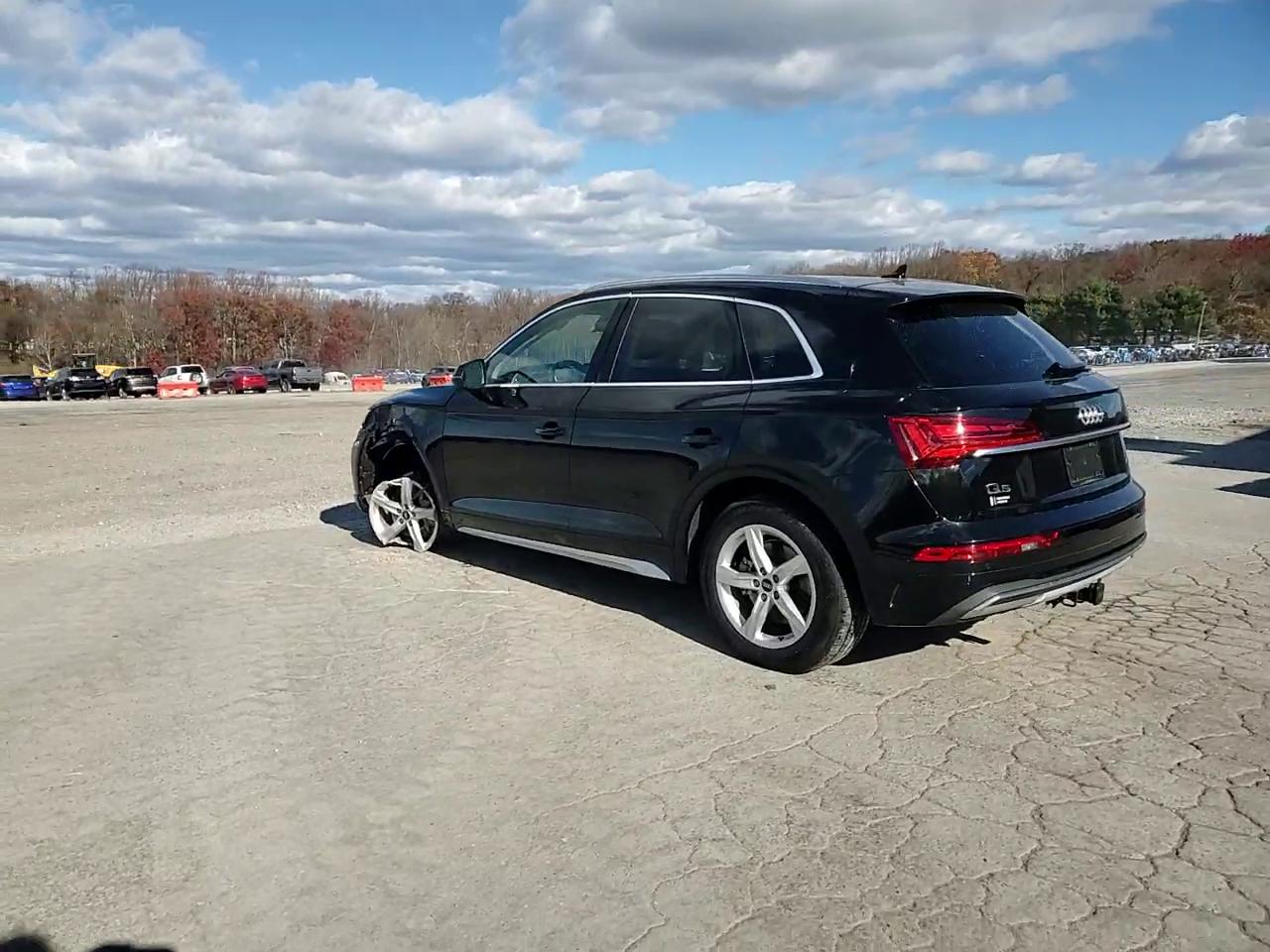 Фото: WA1AAAFY4M2055074