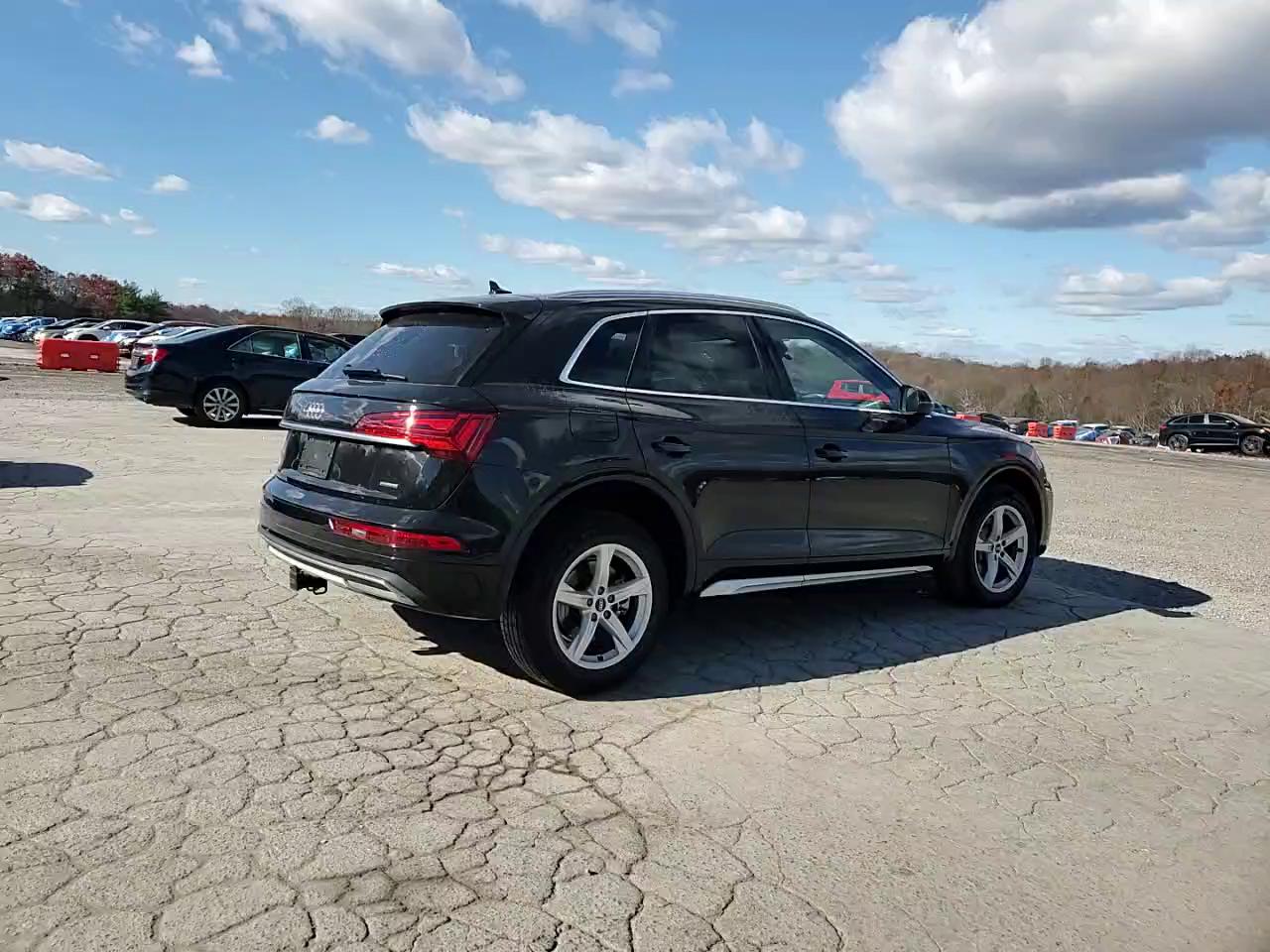 Фото: WA1AAAFY4M2055074