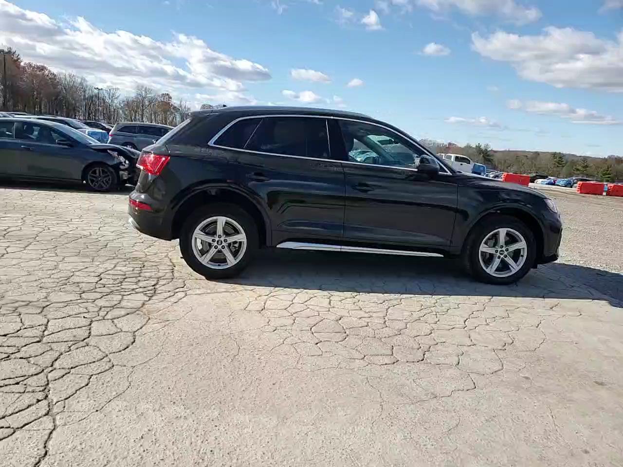 Фото: WA1AAAFY4M2055074