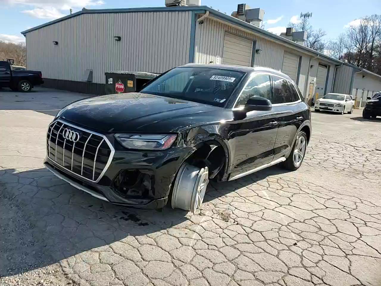 Фото: WA1AAAFY4M2055074