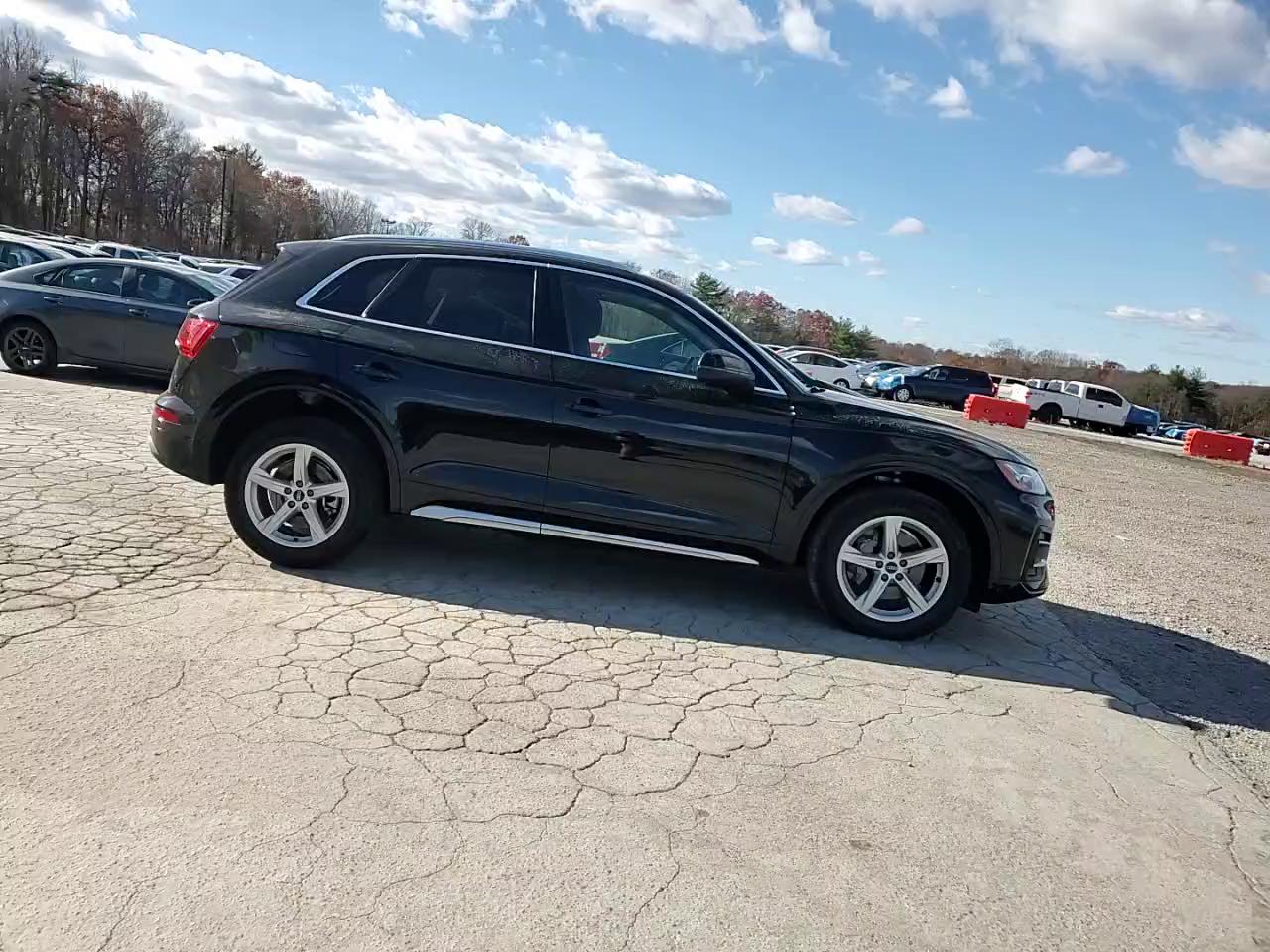 Фото: WA1AAAFY4M2055074