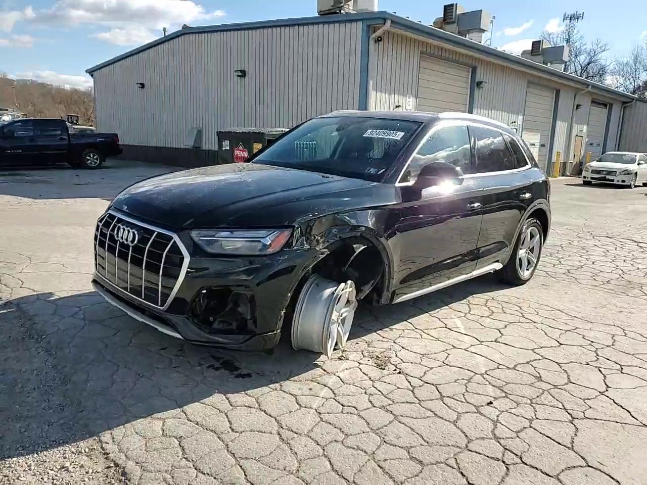 Фото: WA1AAAFY4M2055074