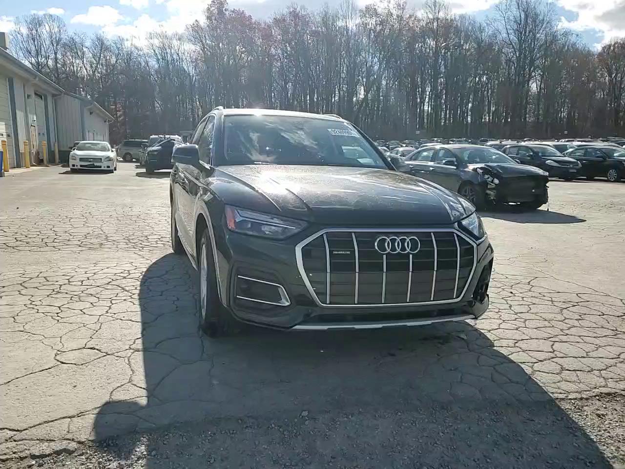 Фото: WA1AAAFY4M2055074