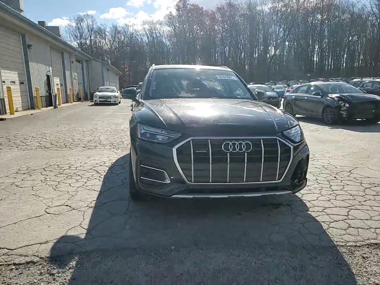 Фото: WA1AAAFY4M2055074