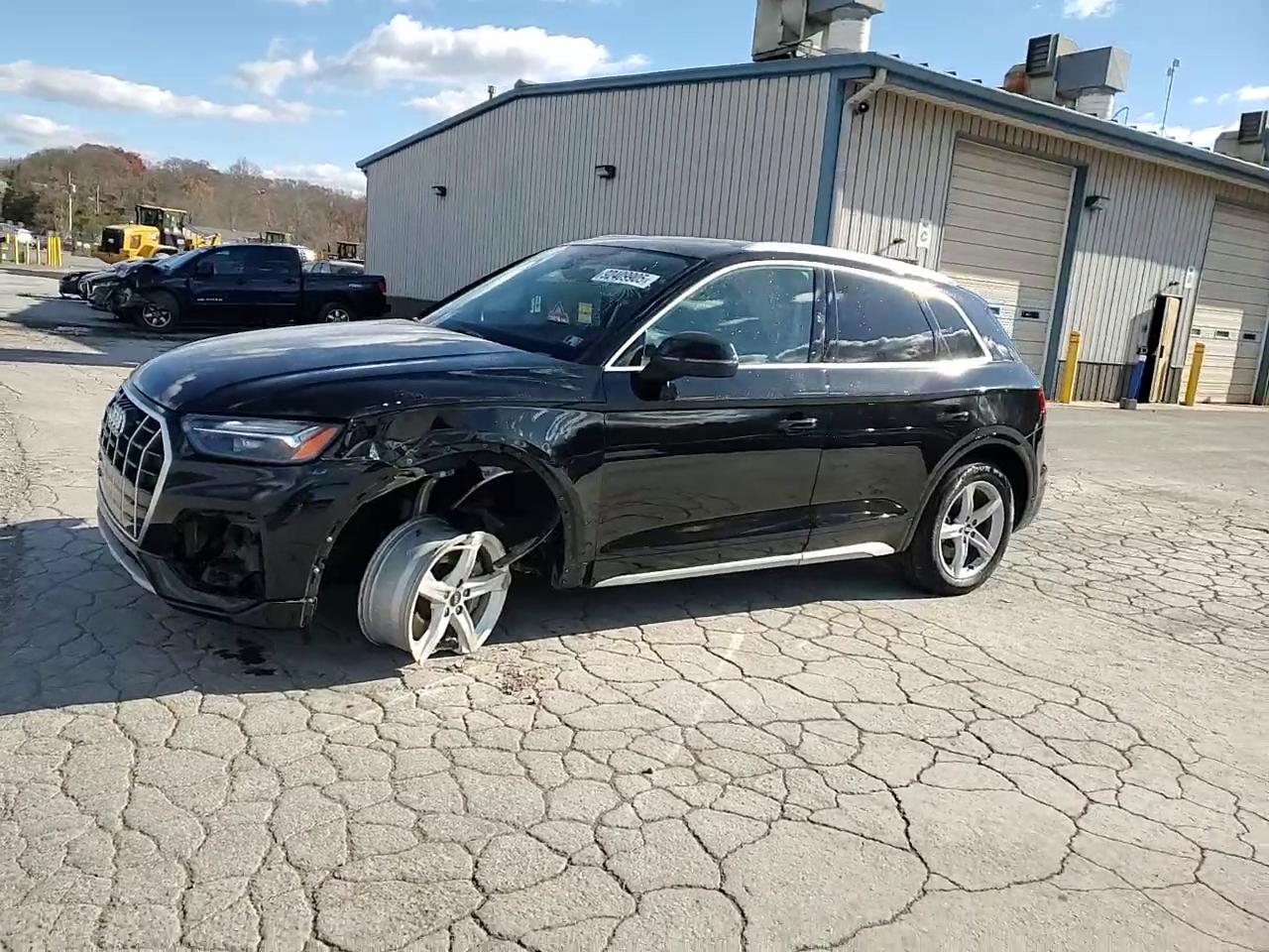 Фото: WA1AAAFY4M2055074