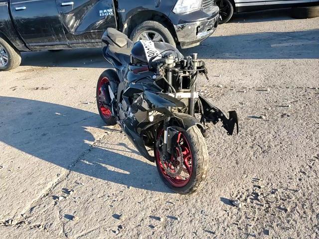 2023 Kawasaki Zx636 K VIN: JKBZXJH17PA017393 Lot: 90106035