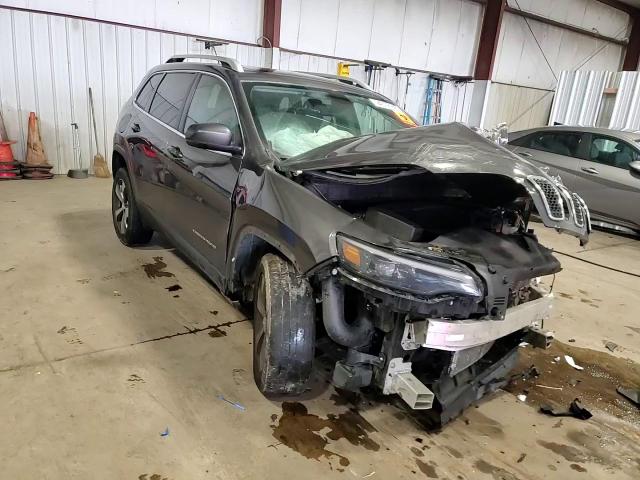 2019 Jeep Cherokee Limited VIN: 1C4PJMDX8KD383076 Lot: 94512145