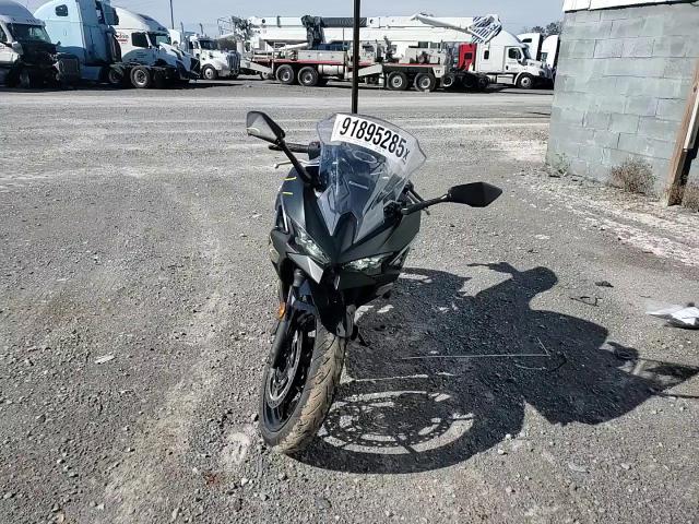2025 Kawasaki Ex500 A VIN: ML5EXGJ19SDA52091 Lot: 91895285