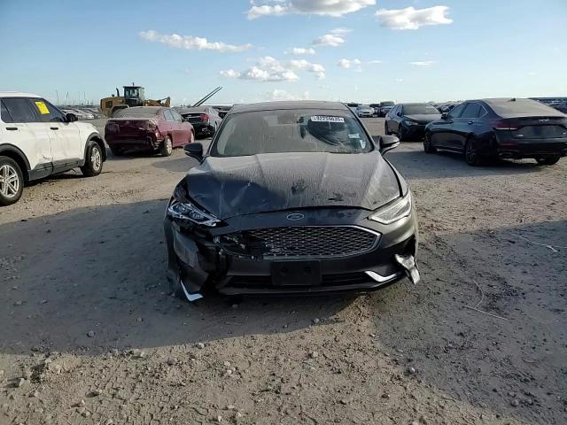 2019 Ford Fusion Titanium VIN: 3FA6P0D94KR152712 Lot: 92259635