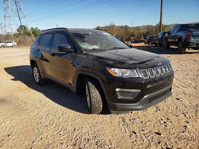 2017 Jeep Compass Sport VIN: 3C4NJCAB1HT682017 Lot: 93204625
