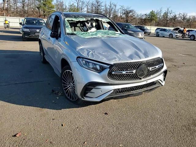 2024 Mercedes-Benz Glc 300 4Matic VIN: W1NKM4HB1RF133783 Lot: 93416375
